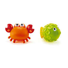 Hape Hračky do vody - stříkací krab s rybkou Hape Hračky do vody - stříkací krab s rybkou