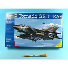 Revell Plastic ModelKit letadlo 04619 - Tornado GR.1 RAF (1:72) Revell Plastic ModelKit letadlo 04619 - Tornado GR.1 RAF (1:72)