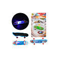 Skateboard prstový plast 9,5cm na baterie se světlem 3 barvy na kartě