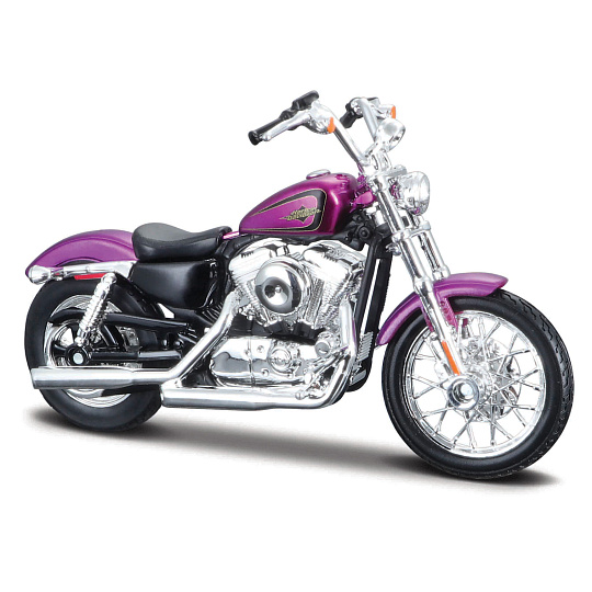 Maisto - Harley-Davidson 2013 XL 1200V Seventy-Two™, 1:18 Maisto - Harley-Davidson 2013 XL 1200V Seventy-Two™, 1:18