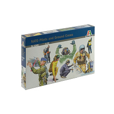 Italeri Model Kit figurky 1246 - NATO PILOTS AND GROUND CREW (1:72)