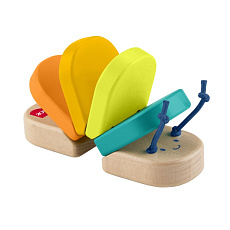 Mattel Fisher-Price DŘEVĚNÁ KLAPAJÍCÍ HOUSENKA