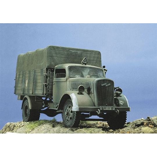 Italeri Model Kit military 0216 - Kfz. 305 OPEL BLITZ (1:35)