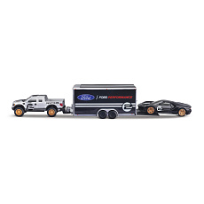 Maisto - Design Team Haulers, 2009 Ford F-150 SVT Raptor + 2017 Ford GT Heritage, 1:64 Maisto - Design Team Haulers, 2009 Ford F-150 SVT Raptor + 2017 Ford GT Heritage, 1:64