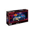 Revell Plastic ModelKit STRANGER THINGS auto 07732 - GMC® WSQK Squawk Van (1:25)