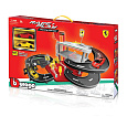 Bburago - FERRARI Race + Play, Garáž a parkoviště se dvěma autíčky, 1:43