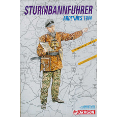 Dragon Model Kit figurka 1602 - STURMBANNFÜHRER (1:16)