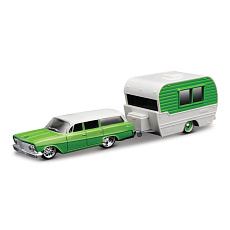 Maisto - Design Tow &amp; Go, 1962 Chevrolet Biscayne Wagon Classic Craft, 1:64