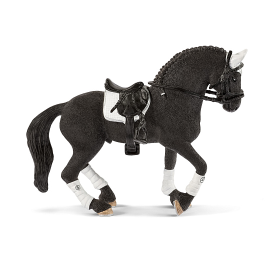 Schleich 42457 Turnajový hřebec Fríského koně Schleich 42457 Turnajový hřebec Fríského koně