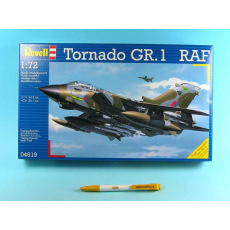 Revell Plastic ModelKit letadlo 04619 - Tornado GR.1 RAF (1:72)
